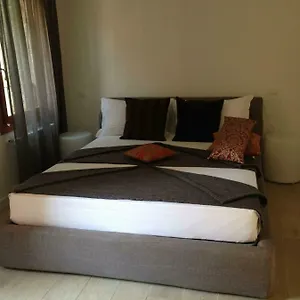 ** Bed & Breakfast Fortuny Italy